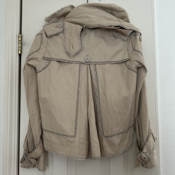 BCBG Maxazria Runway Coat Jacket - Picture 3 of 9